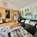 Апартаменты Les 2 Biches, Hyper Centre Et Spacieux Жерарме