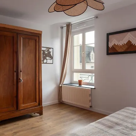 Les 2 Biches, Hyper Centre Et Spacieux Appartement