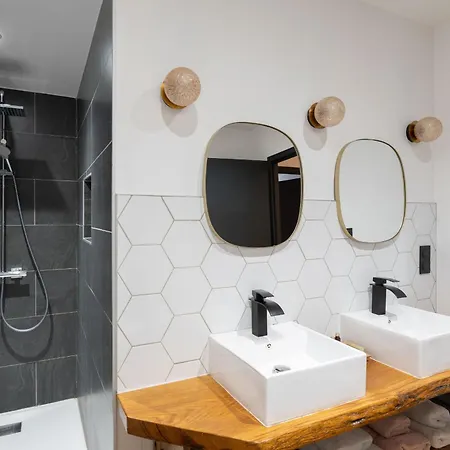 Les 2 Biches, Hyper Centre Et Spacieux